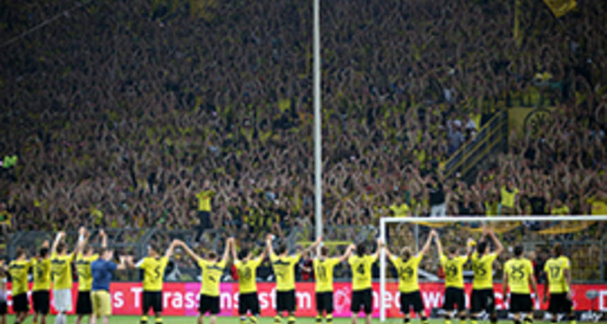 Borussia dortmund single tier stand