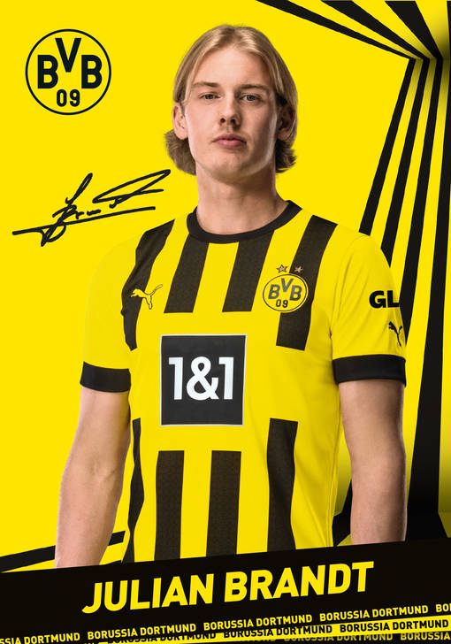 Autogrammbild Vorderseite von Julian Brandt Mittelfeldspieler von Borussia Dortmund zur Saison 2022/2023