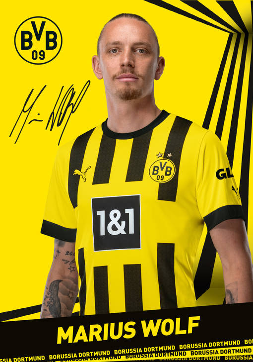 Autogrammbild Vorderseite von Marius Wolf Mittelfeldspieler von Borussia Dortmund zur Saison 2022/2023