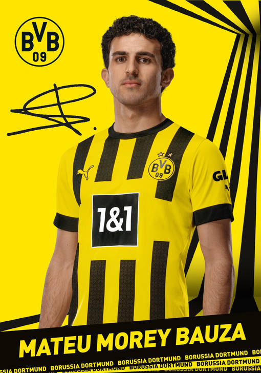 Autogrammbild Vorderseite von Mateu Morey Mittelfeldspieler von Borussia Dortmund zur Saison 2022/23